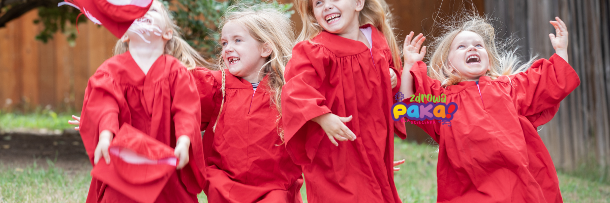 Upominki na zakończenie roku szkolnego – co wybrać do 10, 15 i 20 zł?